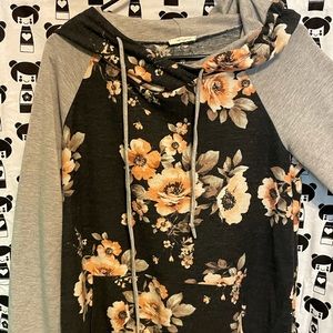 Mon Ami Floral Hoodie Size Medium